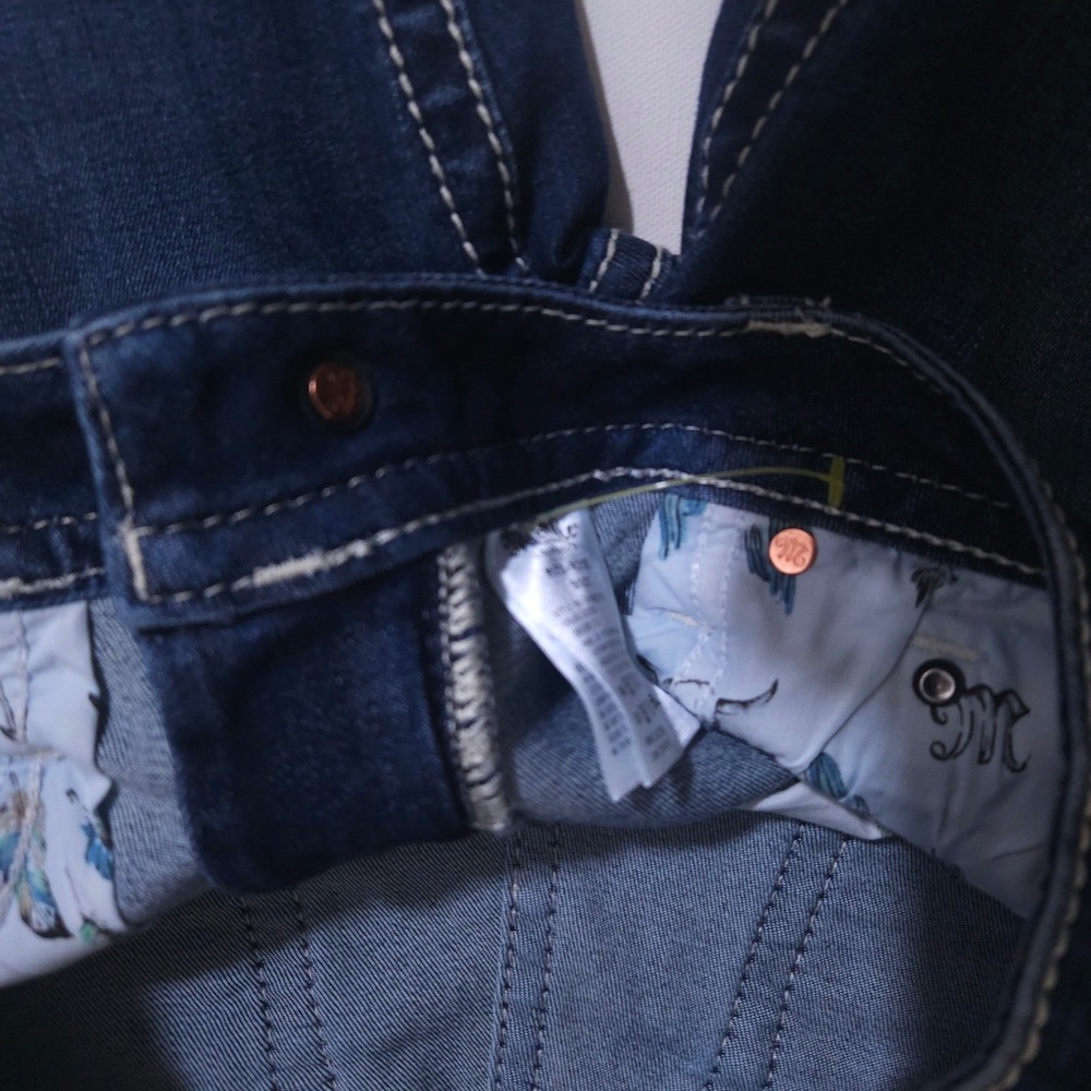 Miss Me Mid Rise Bootcut Jeans Dark Blue Sequin Embroidered Slim Fit 30x32 NEW - Picture 10 of 10